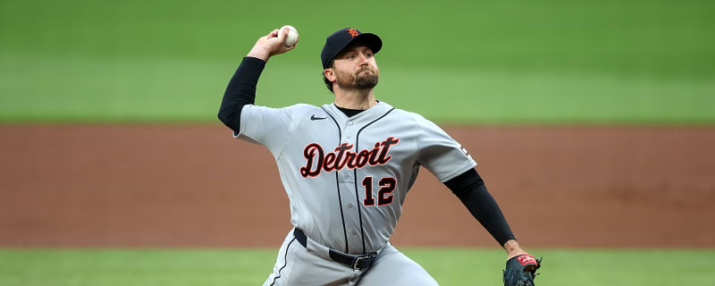 Casey Mize Leaves Start, Javier Baez Carted off Against Braves