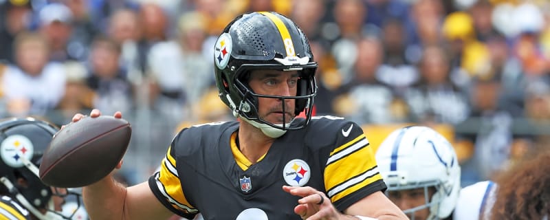 Aaron Rodgers Quickly Slams Media For Creating False Narratives About Steelers Defense