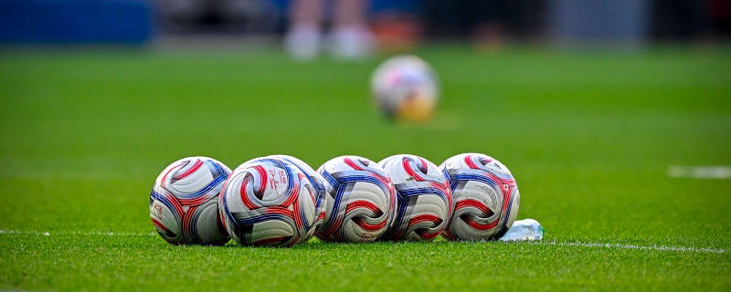 Manchester United officially sign third player from same club in 24 hours
