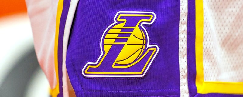 Former Lakers center Elden Campbell dies at 57