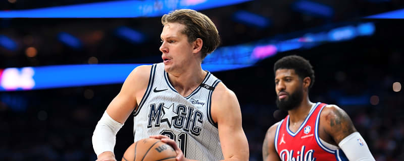 Magic to re-sign veteran big man