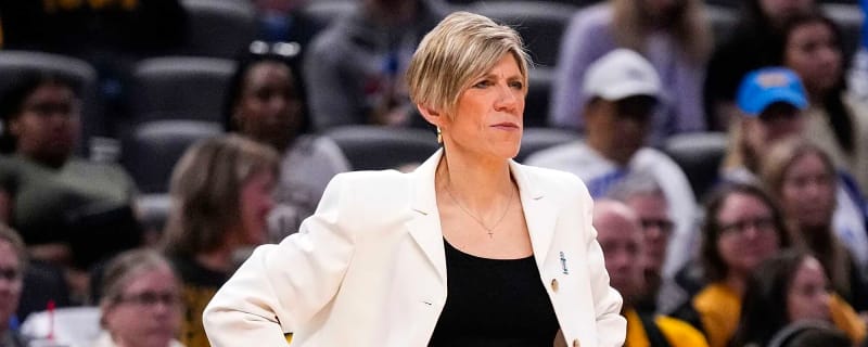 Iowa Hawkeyes vs. Fairleigh Dickinson Knights 1st Round Preview | 2026 Women’s NCAA Tournament