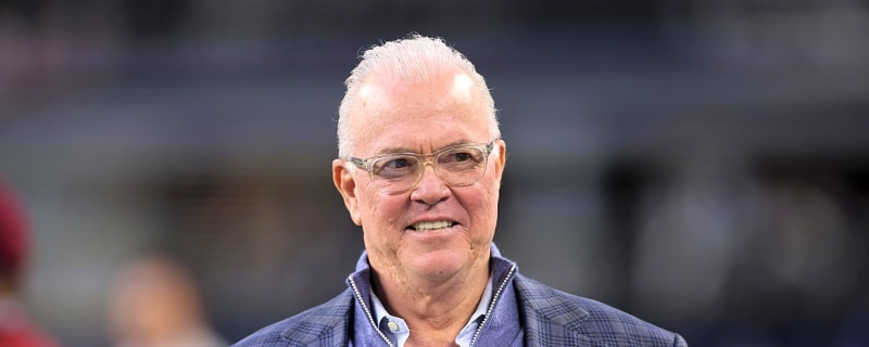 Stephen Jones sends message to George Pickens about playing on franchise tag