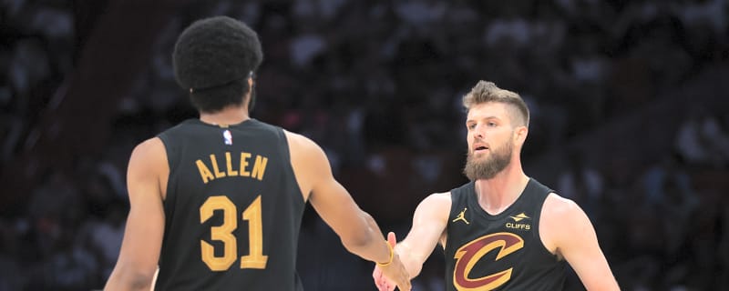 Talkin’ Cavaliers, NBA, LeBron James, Kevin Love, Dean Wade, Two-Ways