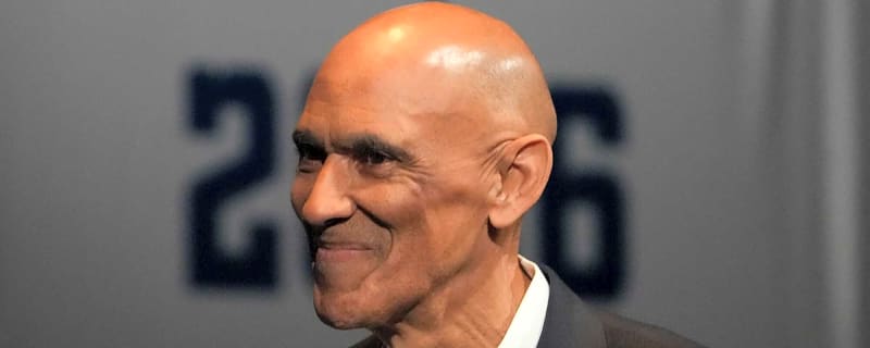 Steelers&#39; Legendary Coach Chuck Noll Receives Touching Tribute From Tony Dungy Prior To 2025 Hall Of Fame Game