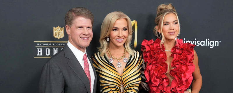 Chiefs owner Clark Hunt’s wife, Tavia, reveals family lost 9-year-old cousin in Central Texas floods, sends condolences to all victims