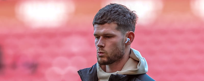 Leeds ready to replace Illan Meslier with international goalkeeper