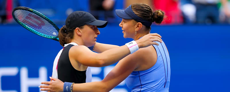 Iga Swiatek Reveals Disappointing Defeat to Danielle Collins Was ‘a Wake-Up Call’ for Her