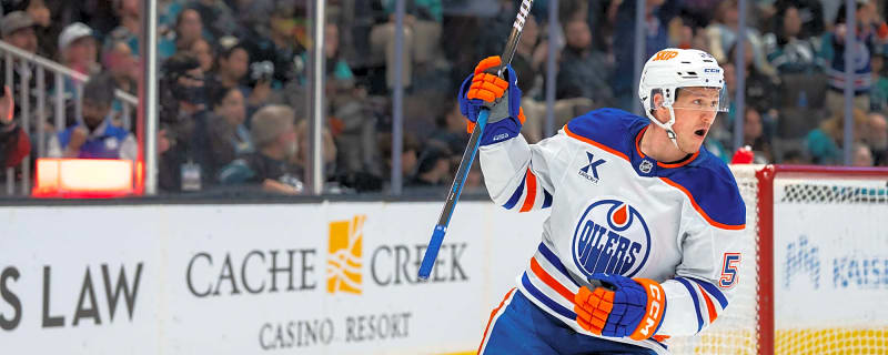 Former 40-Goal Scorer Still Pondering Next NHL Team in Free Agency