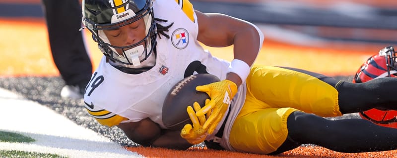 What Steelers' Calvin Austin III learned about Aaron Rodgers 