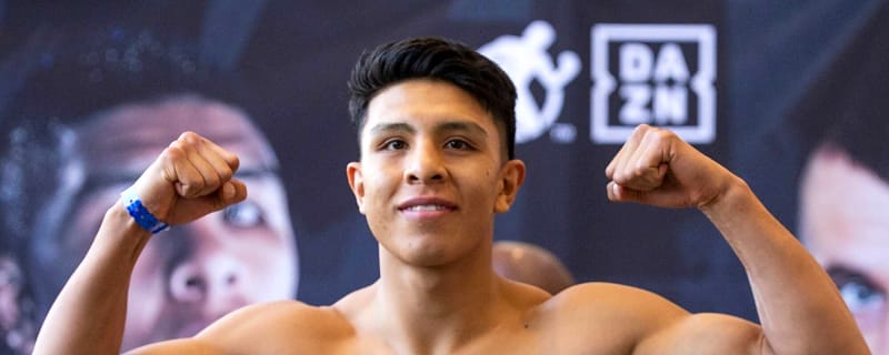 Jaime Munguia Outboxes Armando Resendiz, Claims WBA Super Middleweight Title