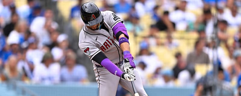Diamondbacks DFA former All-Star OF Lourdes Gurriel Jr.