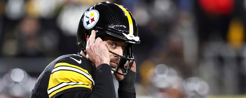 Aaron Rodgers’ visit to Pittsburgh takes a strange turn