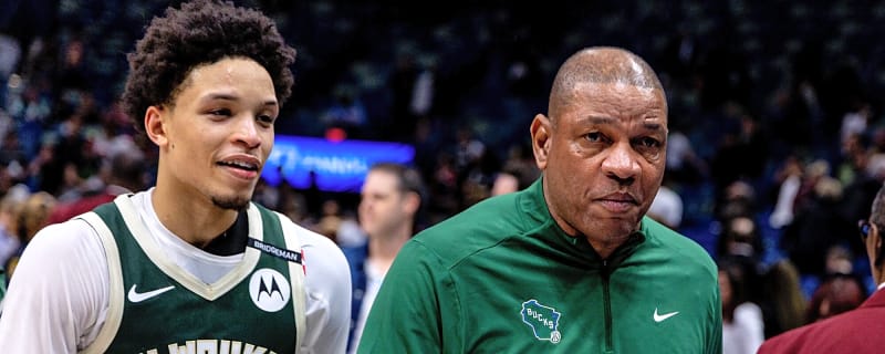 Bucks bring back second-rounder on a three-year deal