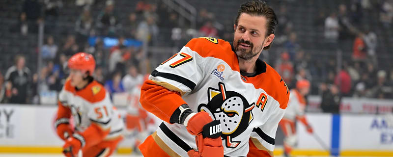 Ducks’ Frank Vatrano To Miss Six Weeks