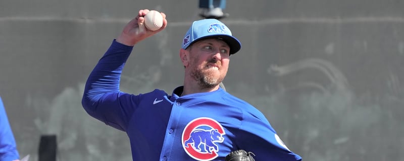 Twins claim veteran righty reliever from Cubs
