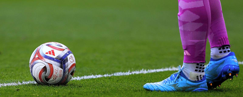 Man United & Liverpool chase 'untouchable' Bundesliga star, clause twist could complicate deal