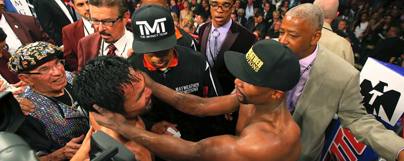 Manny Pacquiao Still Salty Over Floyd Mayweather Loss – ‘I Hurt My Shoulder’