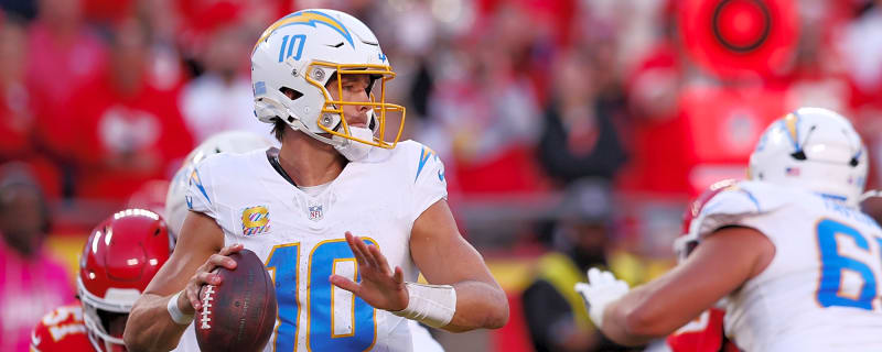 Chargers QB Justin Herbert Takes Responsibility for Team’s Offensive Problems