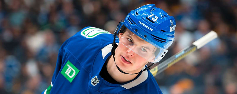 Canucks Shopping Lukas Reichel After Rocky Start and Recent Signing