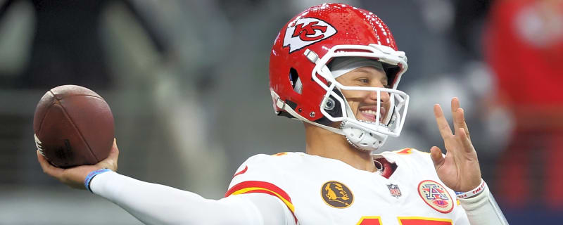 AFC Notes: Patrick Mahomes, Geno Smith, Broncos, Chiefs, Raiders