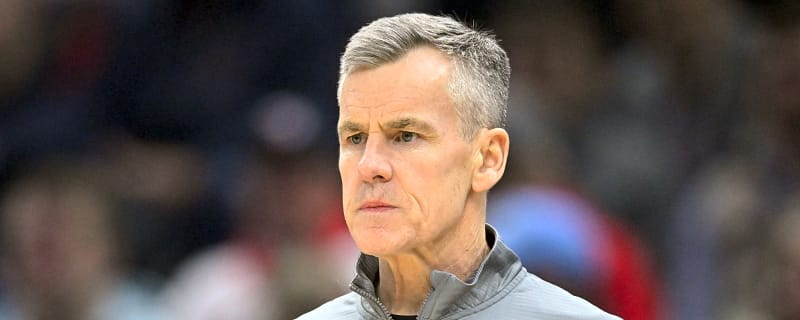 Bulls sign HC Billy Donovan to multiyear extension