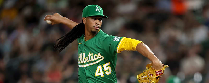 What do waiver claims Osvaldo Bido, Anthony Molina bring to the Braves?