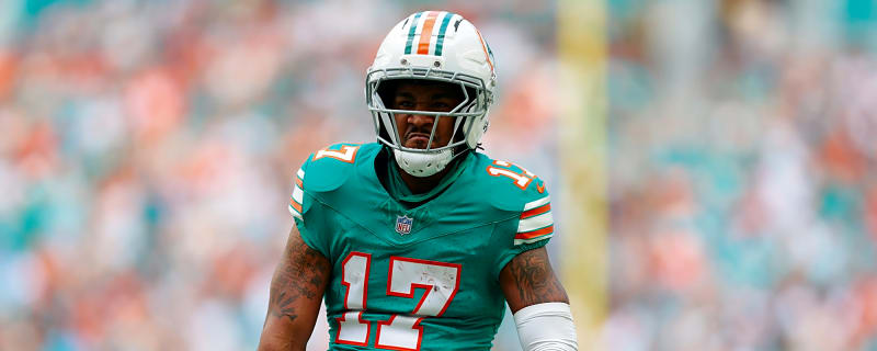 Dolphins Have No Plans To Trade WR Jaylen Waddle & RB De’Von Achane