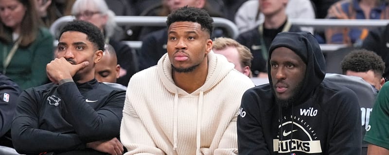 Report: Giannis, Bucks ‘not connected’ as tension builds