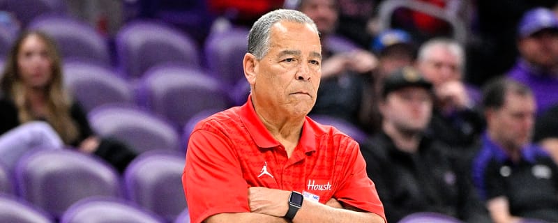 ‘We’re Poor’: Kelvin Sampson Weighs in on Houston’s NIL Situation