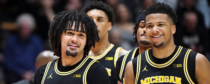 Michigan lives up to No. 1 ranking in dominant win over No. 7 Purdue