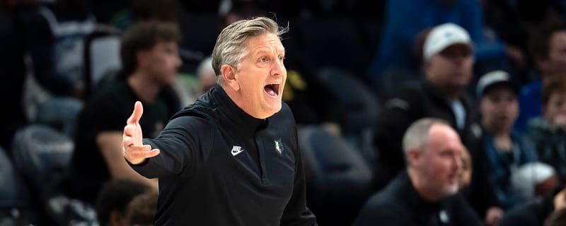 Why Was Chris Finch Ejected vs Thunder? Timberwolves HC Held Back After Heated Outburst