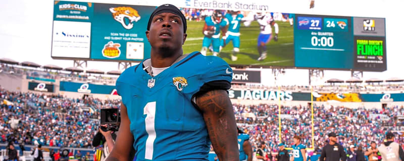 Alvin Kamara Retirement Rumors Erupt As Saints Sign Travis Etienne to $52M Deal