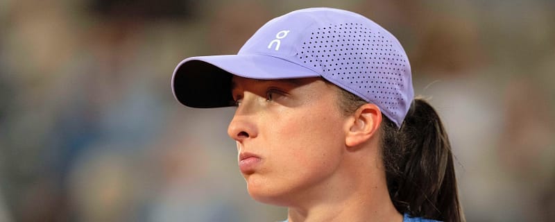 Jimmy Connors Shares What He Thinks Struggling Iga Swiatek Must Do Next