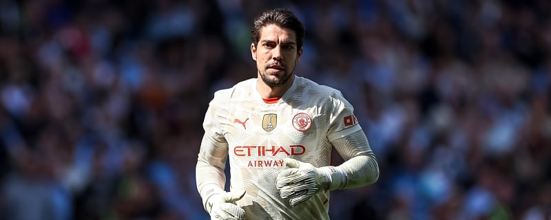 It appears that Manchester City are making moves to address their goalkeeping situation