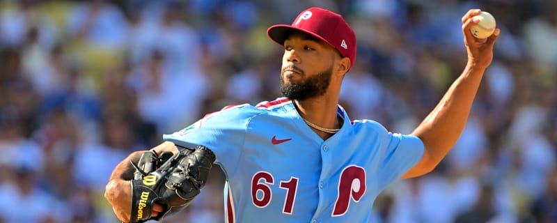 Rangers' Burger bestows 'superstar' label to Phillies' Sanchez