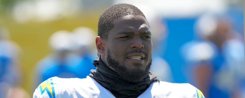 Chargers LB Denzel Perryman Considered Week-To-Week With High-Ankle Sprain