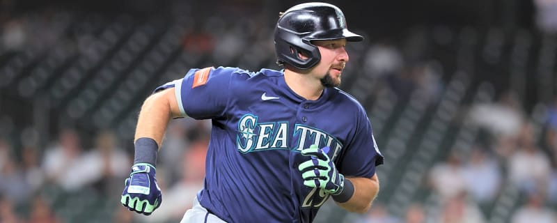 Mariners superstar lands on IL for first time in career