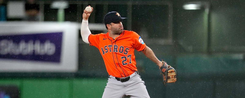 Astros' Jose Altuve undergoes a minor foot procedure