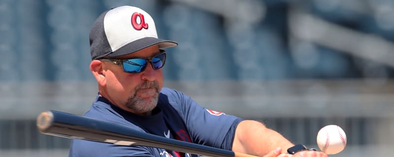 Braves finalize 10 member coaching staff