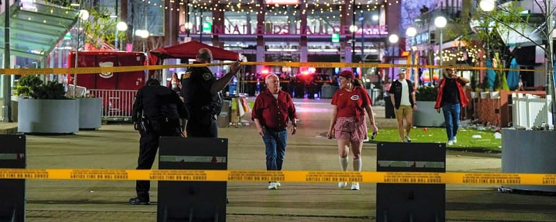 Rowdy Cincinnati Reds Fans Charge At Police As Opening Day Celebrations Spiral Out Of Control