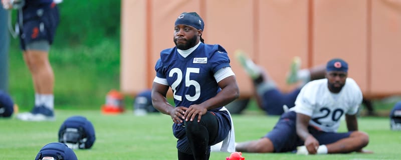 Bears react to what Kyle Monangai did during practice
