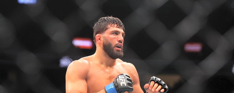 Arman Tsarukyan reveals what must happen before he follows Islam Makhachev up to welterweight