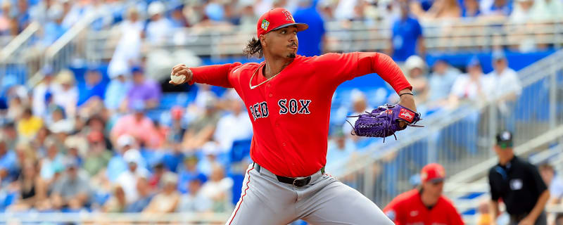 Johan Oviedo Diagnosed With Flexor Strain