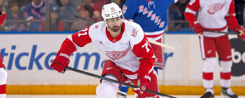 NHL Journalist Raises Concerns About Dylan Larkin’s Future With the Red Wings: 'Is Upset With Him'