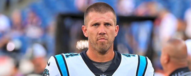 Panthers Re-Sign LS J.J. Jansen