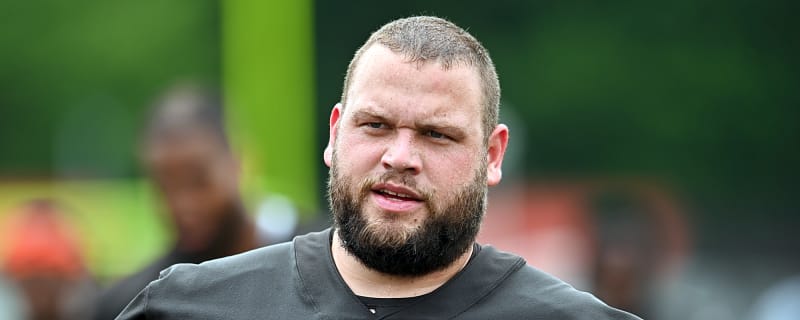 Joel Bitonio reveals one wish for Browns' four-way QB competition