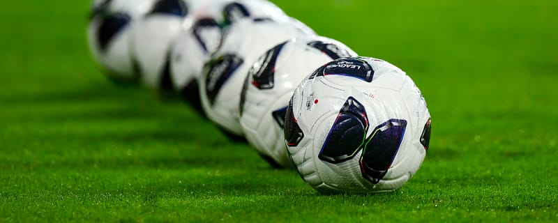 Stockport County officially recall former Manchester United midfielder