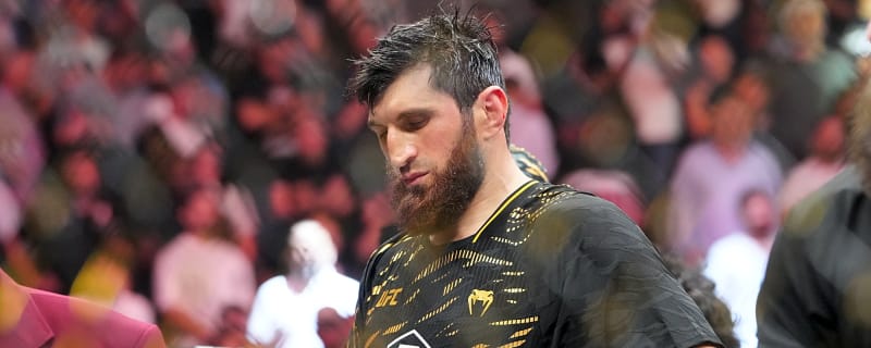 Daniel Cormier Doubts Magomed Ankalaev’s Rib Injury Led to UFC 320 Loss Against Alex Pereira