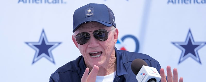 Jones still teasing big move for Cowboys amid return of Crosby rumors